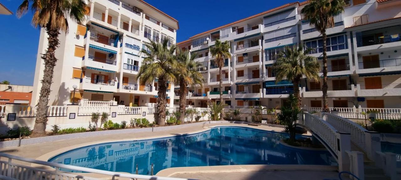 At Costa Blanca - Cozy Apartment With Pool La Mata  Kültér fotó