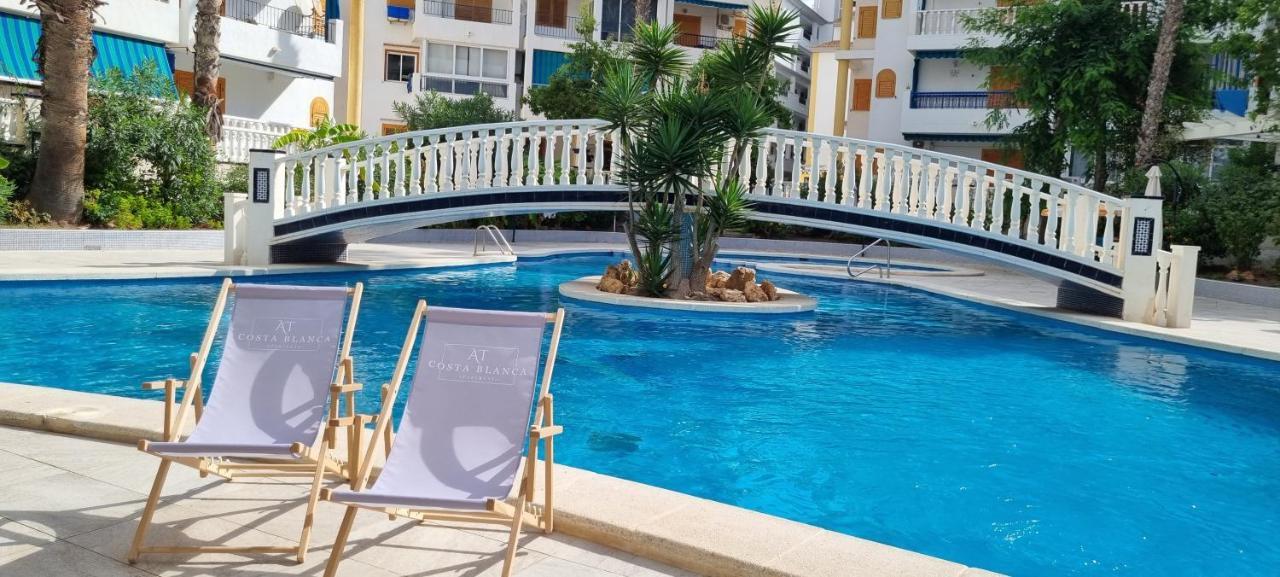 At Costa Blanca - Cozy Apartment With Pool La Mata  Kültér fotó